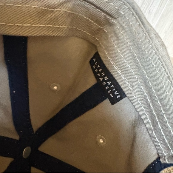 Vintage 2003 Stanley Cup Playoff Hat NWT Deadstock NHL - Picture 9 of 10